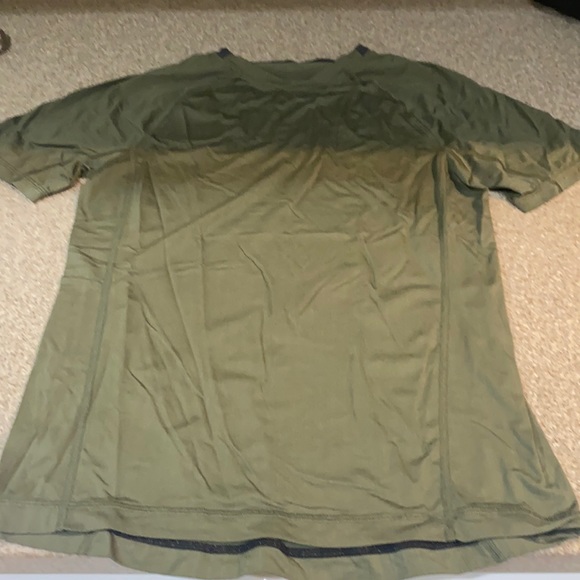 Lululemon - Picture 1 of 3